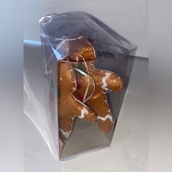 NEW - ‘Holiday Time’ 3pc Gingerbread Man Fabric Ornaments - Picture 2 of 8